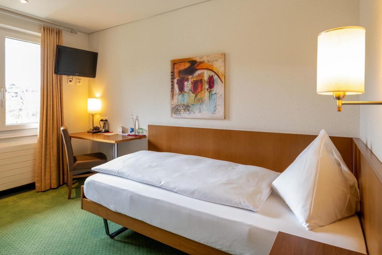Landgasthof Kreuz - Das Businesshotel Mit Wohlfuehlgarantie Kappel bei Olten Exterior photo