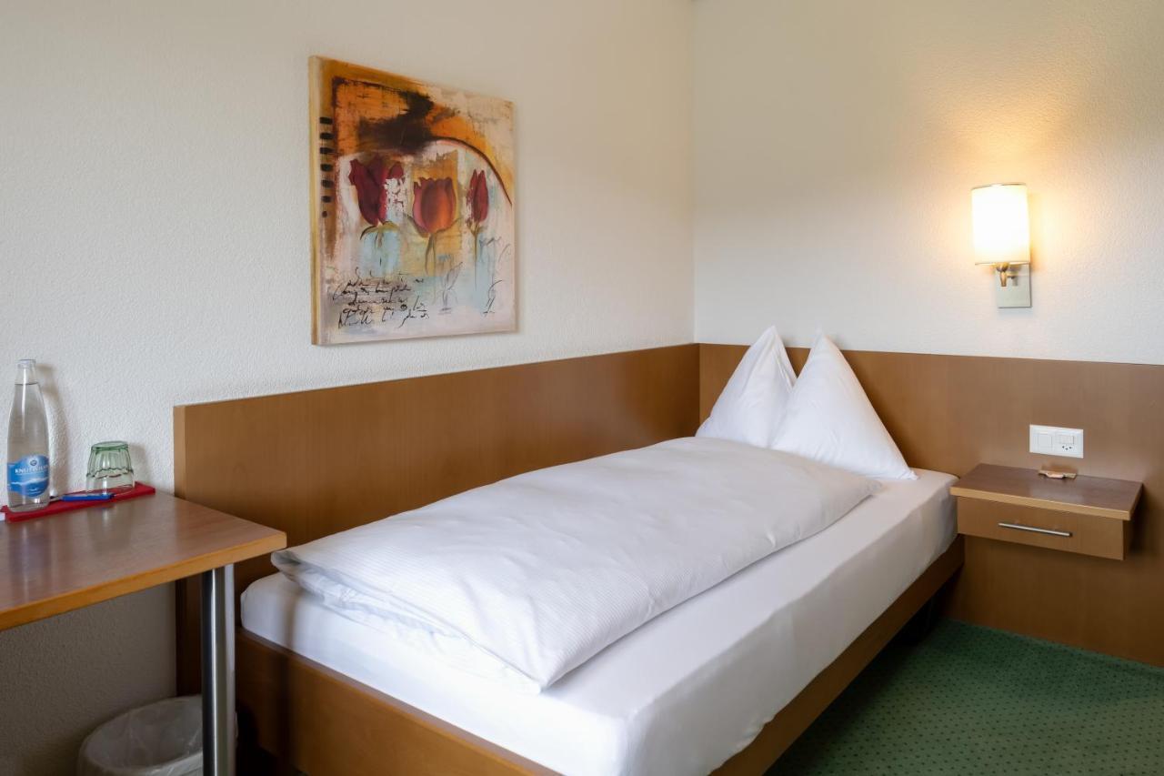 Landgasthof Kreuz - Das Businesshotel Mit Wohlfuehlgarantie Kappel bei Olten Exterior photo
