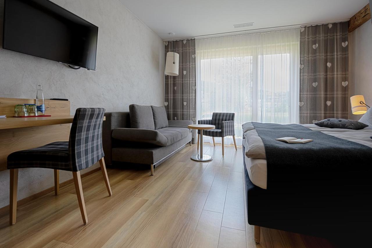 Landgasthof Kreuz - Das Businesshotel Mit Wohlfuehlgarantie Kappel bei Olten Exterior photo
